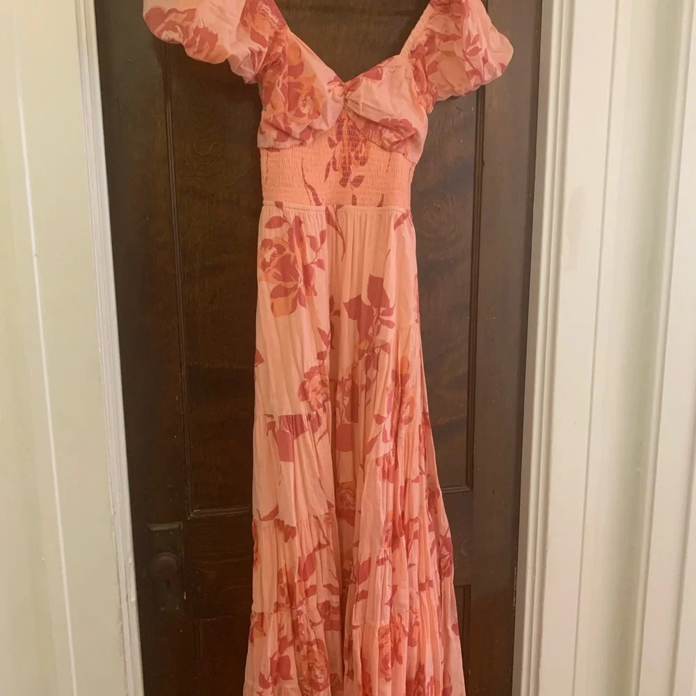 Free People Women's Short Sleeve Sundrenched Pink Maxi Dress sz. Medium - Picture 1 of 10